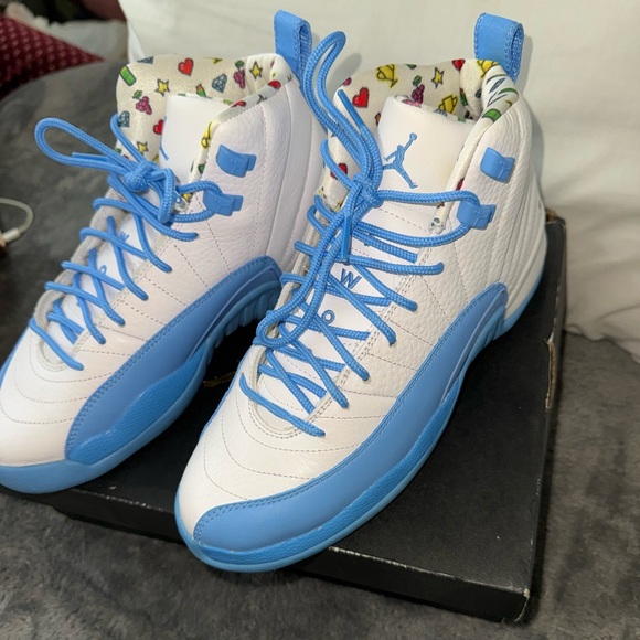 Air Jordan 12 Retro GS Emoji - Picture 1 of 5